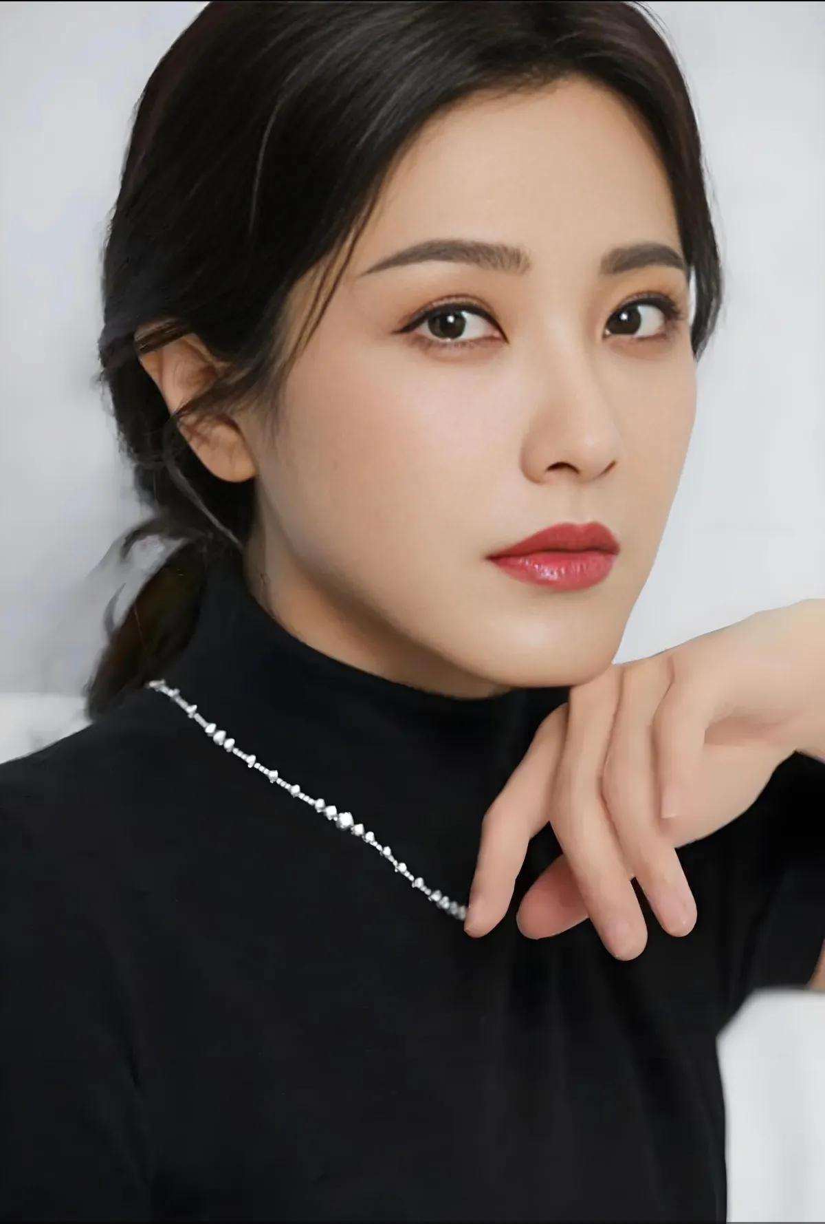 哪位女明星是单身_资深女演员单身现状分析_最美女演员至今未婚名单