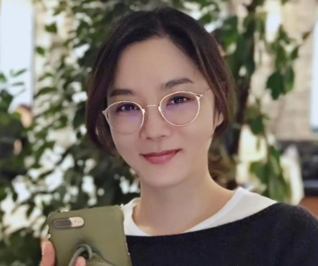 童年韩剧女主整容后遗症_韩剧整容女明星_崔智友蔡琳李多海颜值变化