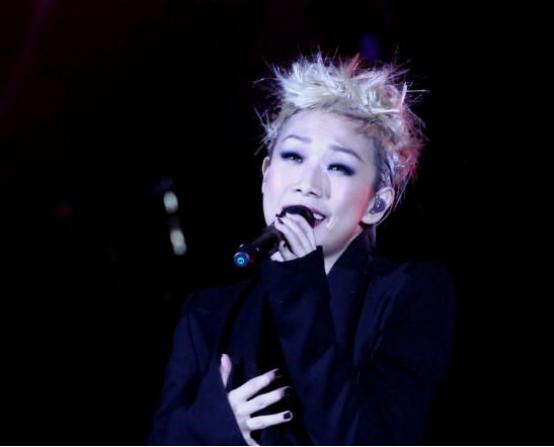 女明星身高气场强大_女明星身高排行_实际身高矮小气场高