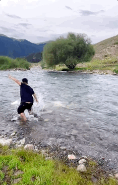 疆域阿力木直播翻车事件_新疆网红八卦最新事件-_刘元杰合伙人纠纷真相